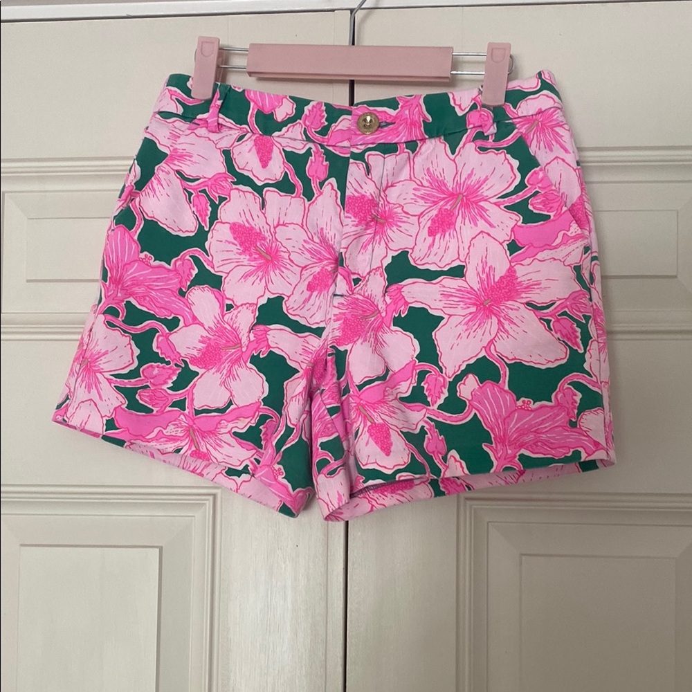 Lilly Pulitzer Gretchen 5”shorts - Picture 4 of 6